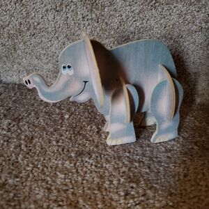 Wooden elephants